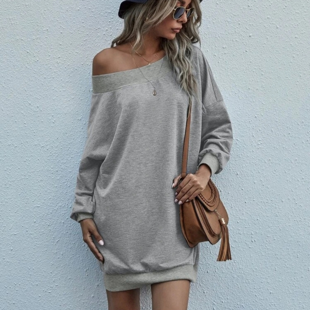 NWOT Gray sweater dress, large